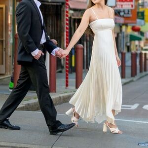 Abercrombie and Fitch Giselle Clasp Back pleated midi dress